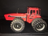 1/16th Ertl International 6388 FWD Tractor with Duals