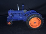 1/16th Fordson Tractor Highly Detailed needs repairs