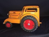 1/16th MM U DLX Tractor with medallion