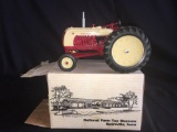 1/16th Ertl Black Hawk 40 Tractor 1986 National Farm Toy Show Museum Has been displayed