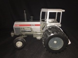 1/16th Scale Models White 2-180 Tractor