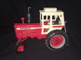 1/16th Ertl International 1456 Tractor with Cab