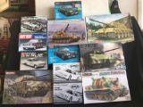 12x-Model cars and Tanks