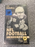 1991 Pinnacle NFL Football Cards sealed box