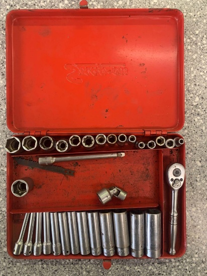 Snap-on 1/4inch Socket Set appears to be complete