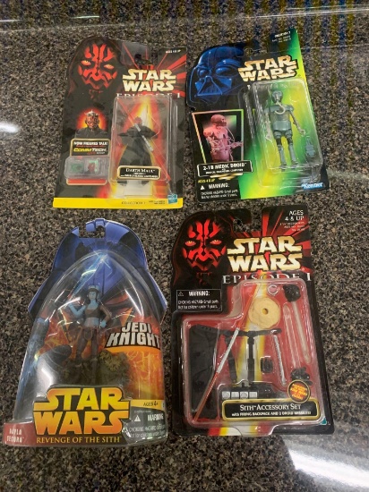 Stars wars figurines Darth Maul, medic droid, Jedi knight, and situ accessory set