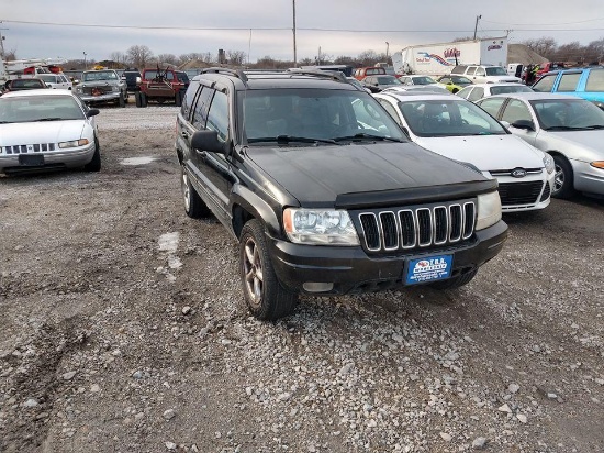 D85 2002 Jeep Grand Cherokee 1J8GW58J72C215330 Black Abandoned