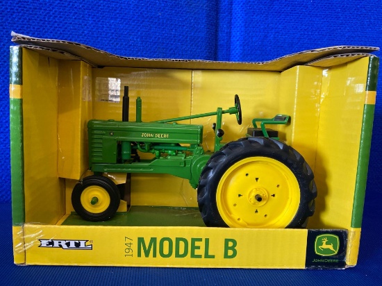 John Deere Tractor | 1947 Model B