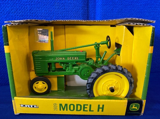 John Deere Tractor