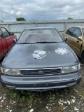 E44 1993 Nissan Maxima JN1HJ01F2PT087849 Gray Abandoned