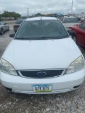 E60 2005 Ford Focus 1FAFP36N25W286230 White Abandoned
