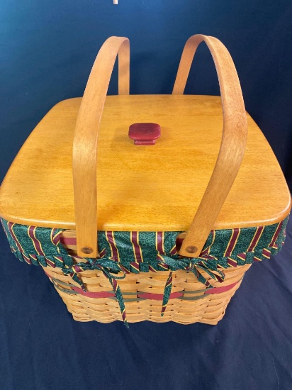 Christmas Baskets With Lid