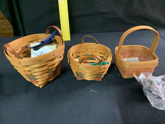 Small baskets