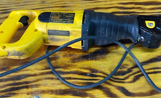 Dewalt reciprocating saw