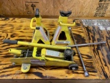 Jack jack stands and four way