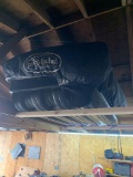 Jason Mitchell Elite Series ice fishing house, 4x7 like new with Sled.