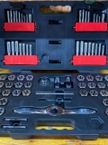 Metric tap and die drive tool set