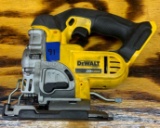 Dewalt 20 V cordless variable speed jigsaw