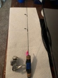 FRABILL subzero reel With FRABILL 18? micro light rod ice fishing set up