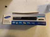 Samsung DVD player with USB attachment model DVDE360 new