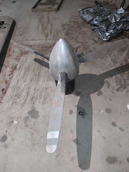 Hartzell Serial number E43190 Airplane props have log books
