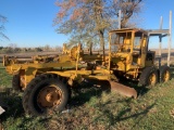 Caterpillar serial number 3U2463 road grader needs new tires