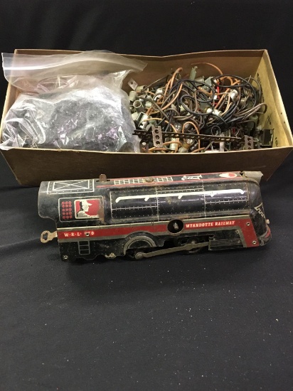 Wyandotte Railway Engine , Bulb Sockets Empty?s Boxes