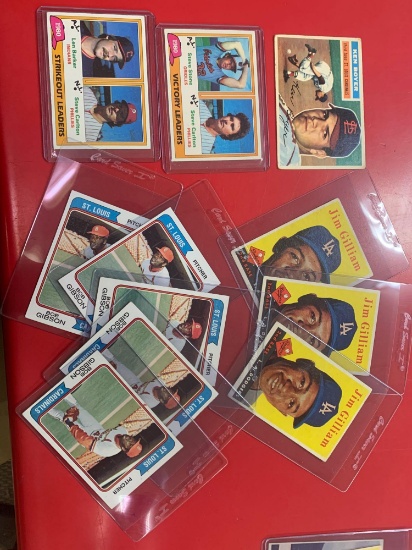 Bob Gibson Jim Gilliam and other vintage baseball cards
