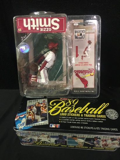 1989 Fleer Baseball Logo Stickers & Trading Cards
