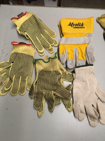 Kelar gloves