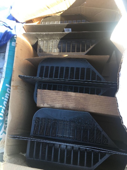 LoMarco 750-S Roof Vent 3 / 6 each box