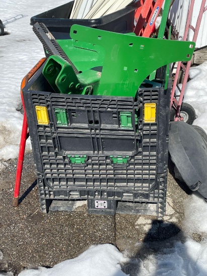 John Deere parts arms connector plates pallet not included