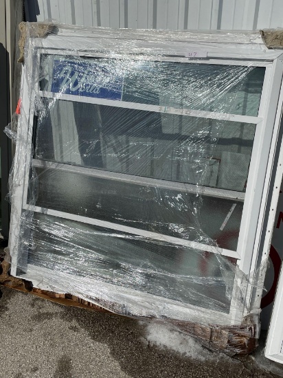 New Double Hung new construction window with frosted bottom window 47.5x47.5