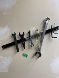 Wrenches on Magnetic Strip