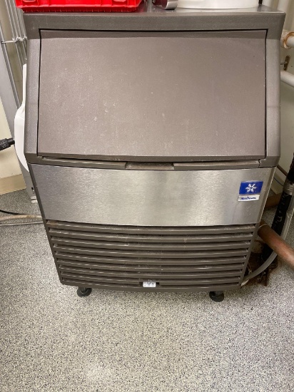 Manitowoc ice maker