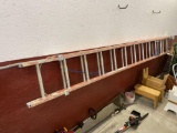 23 ft fiberglass extension ladder