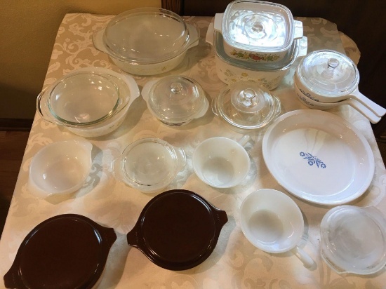 Vintage Pyrex assortment all one lot!!!!