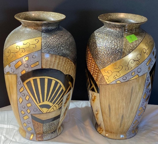 Pair of vintage Alex. Kalifano Vases 2 x $