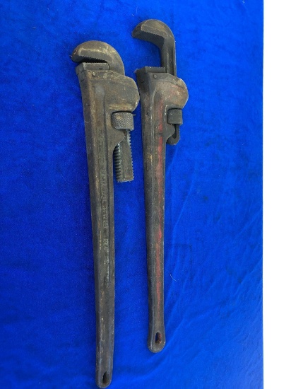 Pipe wrenchs