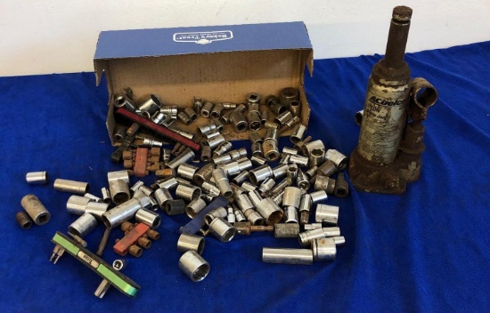 Miscellaneous sockets and jack