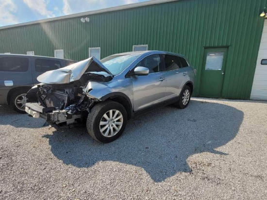 2010 Mazda CX-9 accident Mazda cx9 awd accident no.ins have keys starts and lot drives