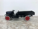 BUDDY L 1921, Black vintage truck