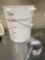 20 quart ice bucket and scoop