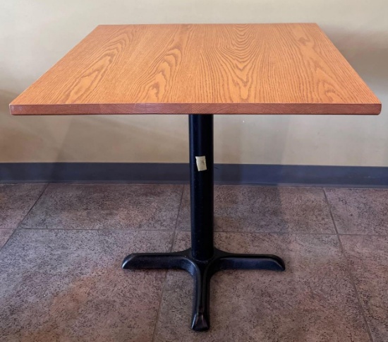 Table - solid oak top metal bottom