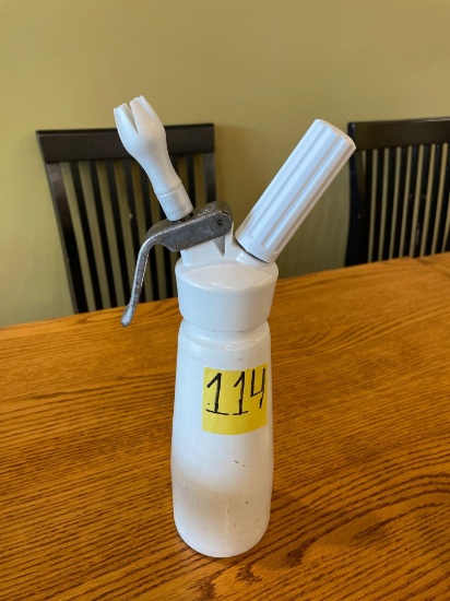 Whip creamer