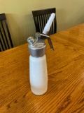 Whip creamer