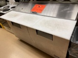 Superior refrigerated sandwich prep table