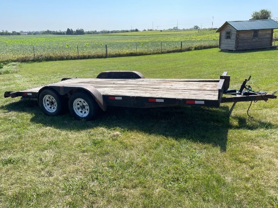 1991 Hull Trailer Trailer with ramps pulls great 18 ft bed with ramps