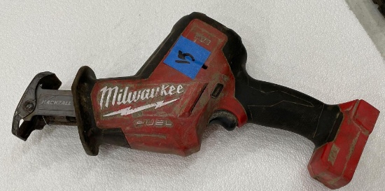 Milwaukee fuel hacksaw sawzall working