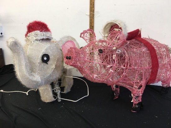 Outdoor Christmas Lighted Display pig 17?x32?
